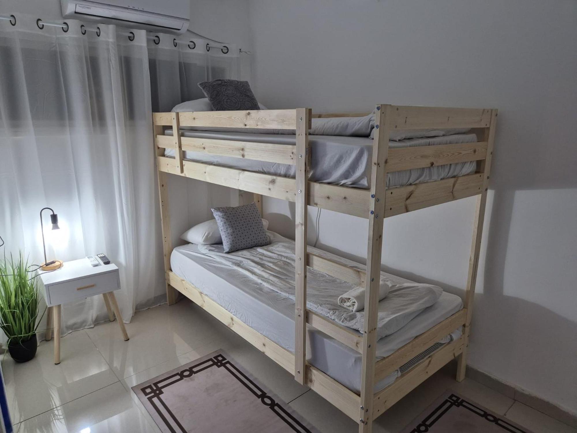 Duke Of The Dead Sea By Crown Apartment Neve Zohar Bagian luar foto